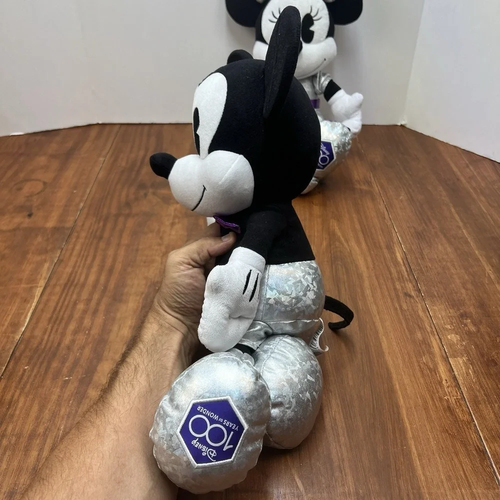 Disney 100 Years of Wonder Mickey & Minnie Mouse Plush Set 18
